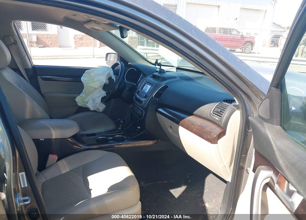 2015 KIA SORENTO EX V6 VIN: 5XYKU4A74FG581408