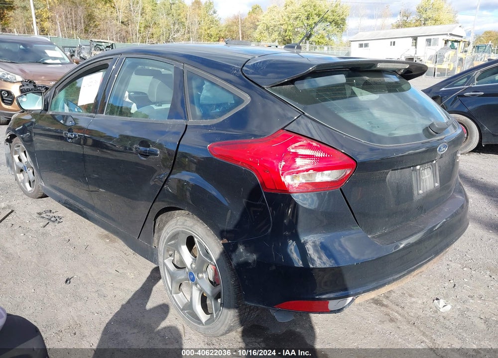 2017 FORD FOCUS ST VIN: 1FADP3L94HL294561