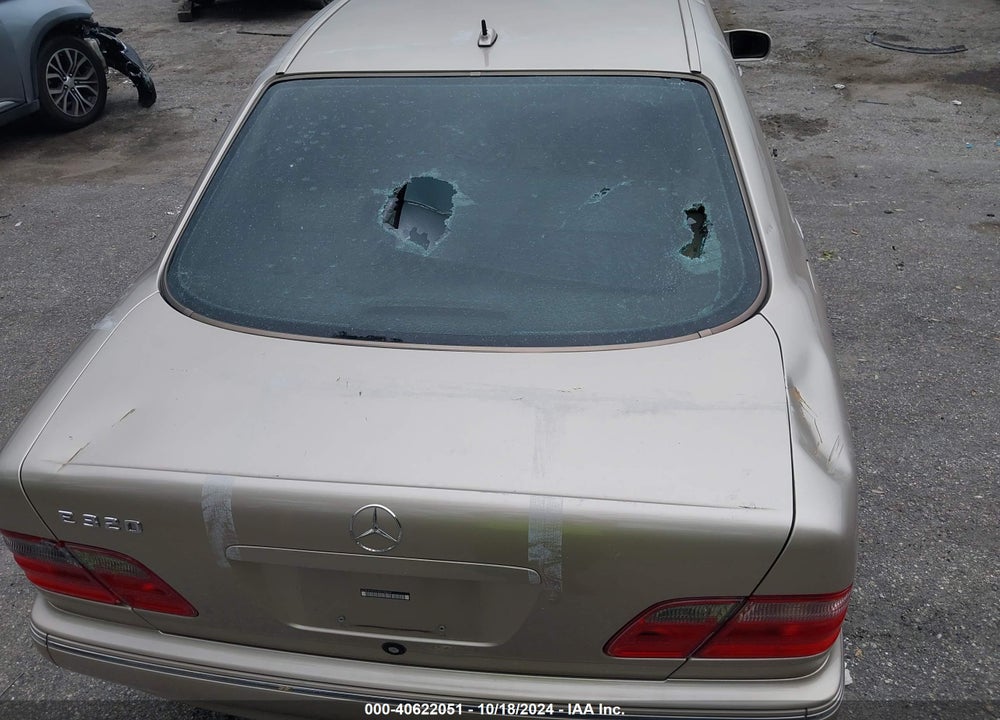 2001 MERCEDES-BENZ E 320 VIN: WDBJF65J31B328492