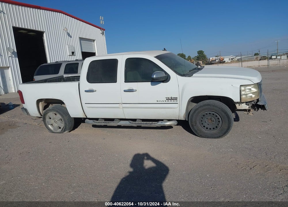 2009 CHEVROLET SILVERADO 1500 LT VIN: 3GCEC23J29G269977