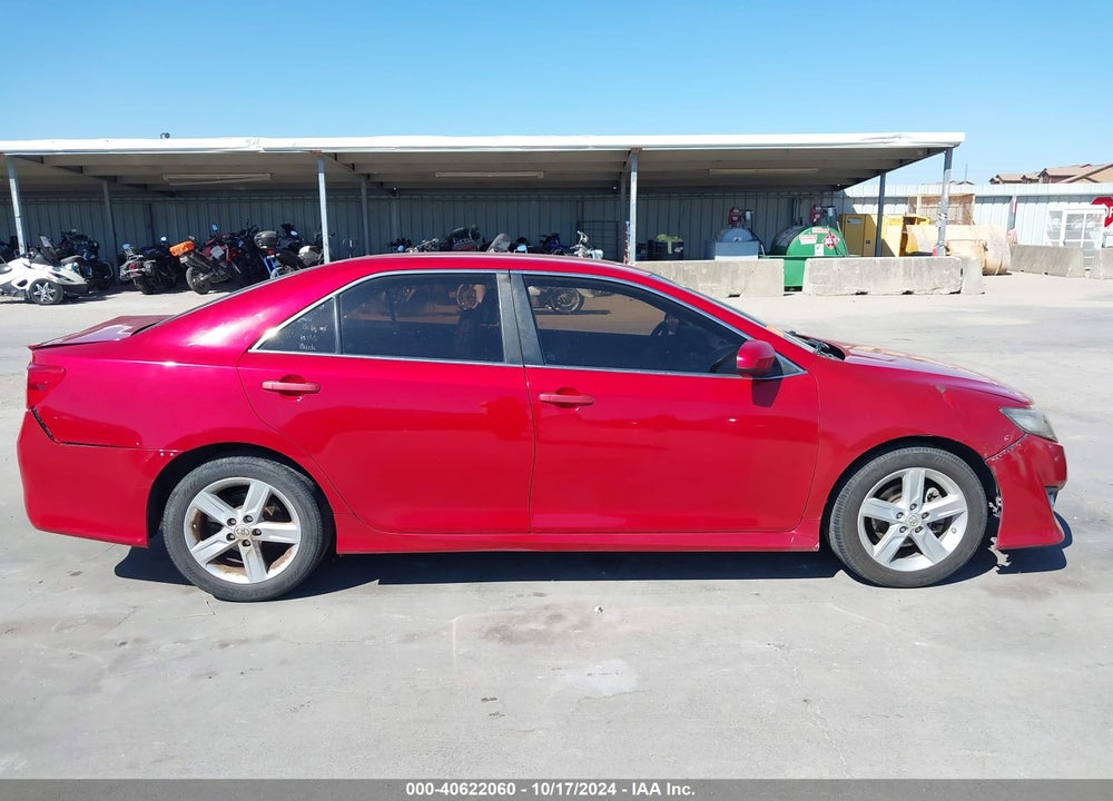 2014 TOYOTA CAMRY SE VIN: 4T1BF1FK9EU795230
