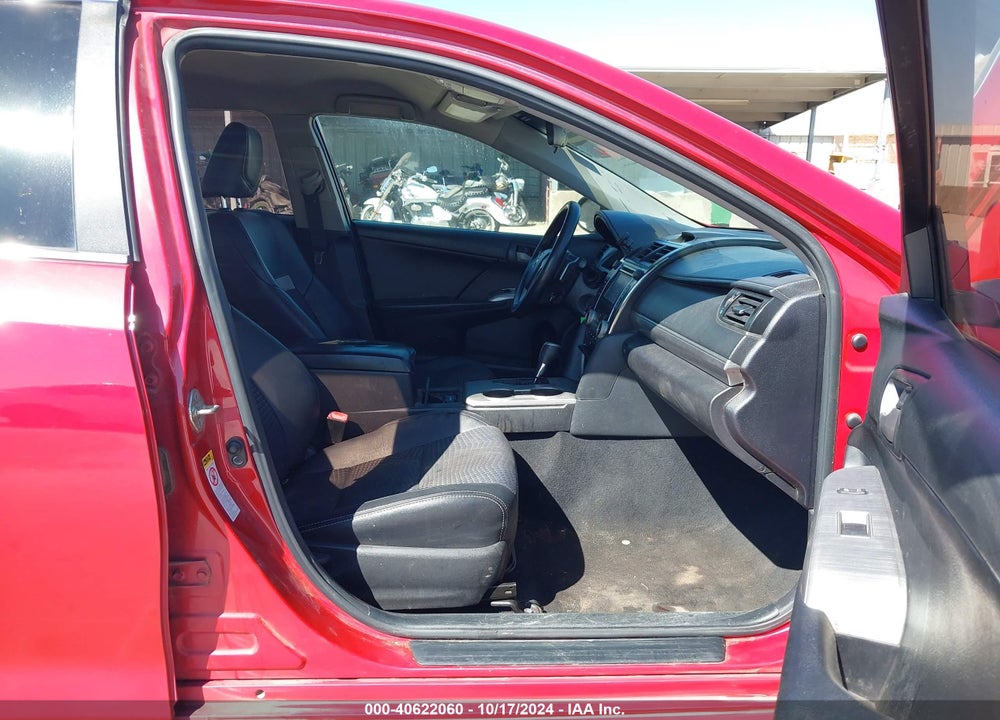 2014 TOYOTA CAMRY SE VIN: 4T1BF1FK9EU795230