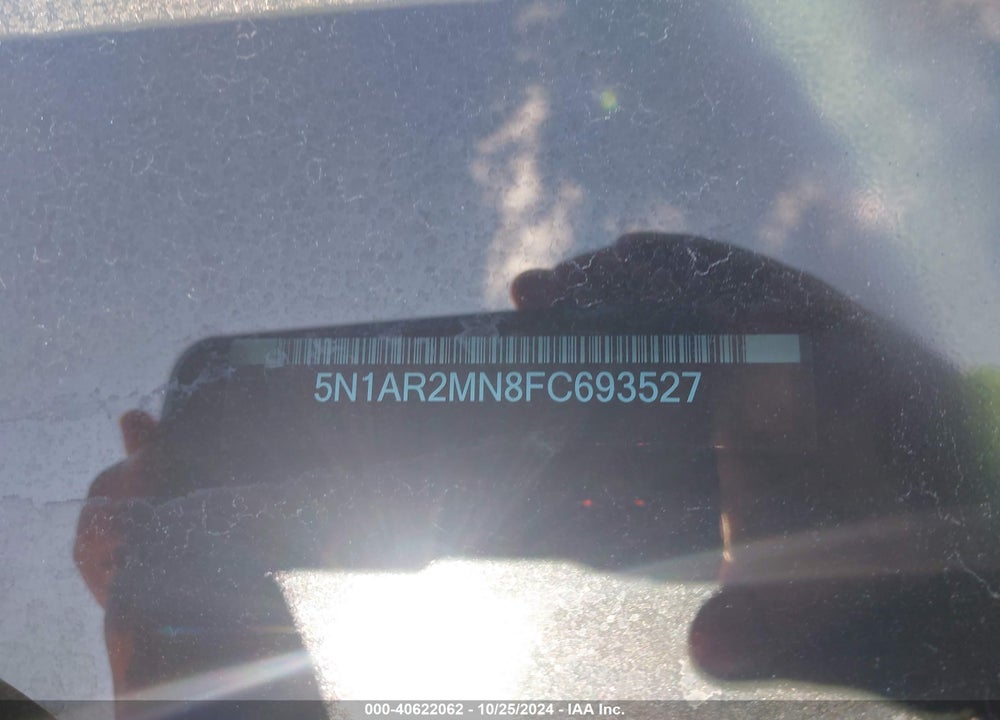 2015 PATHFINDER NISSAN  PLATINUM VIN: 5N1AR2MN8FC693527