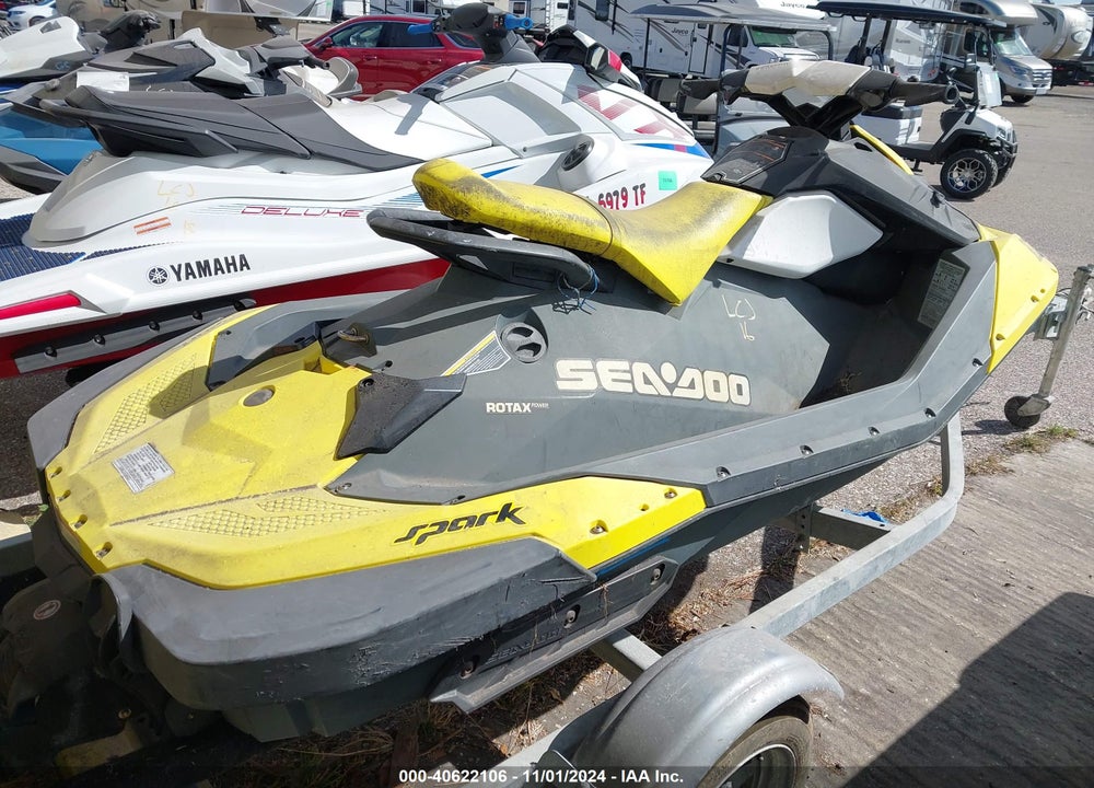 2017 SEADOO OTHER VIN: YDV73736C717