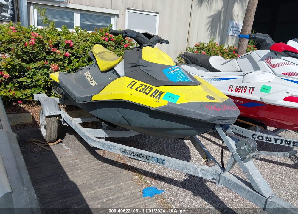 2017 SEADOO OTHER VIN: YDV73736C717