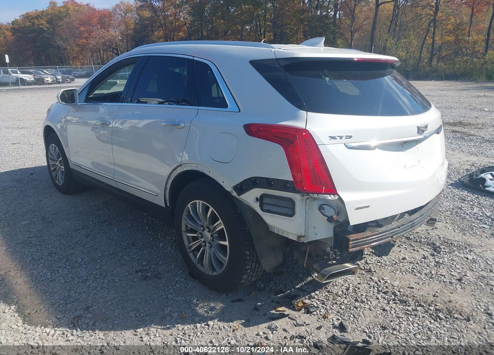2017 CADILLAC XT5 LUXURY VIN: 1GYKNDRS5HZ126264