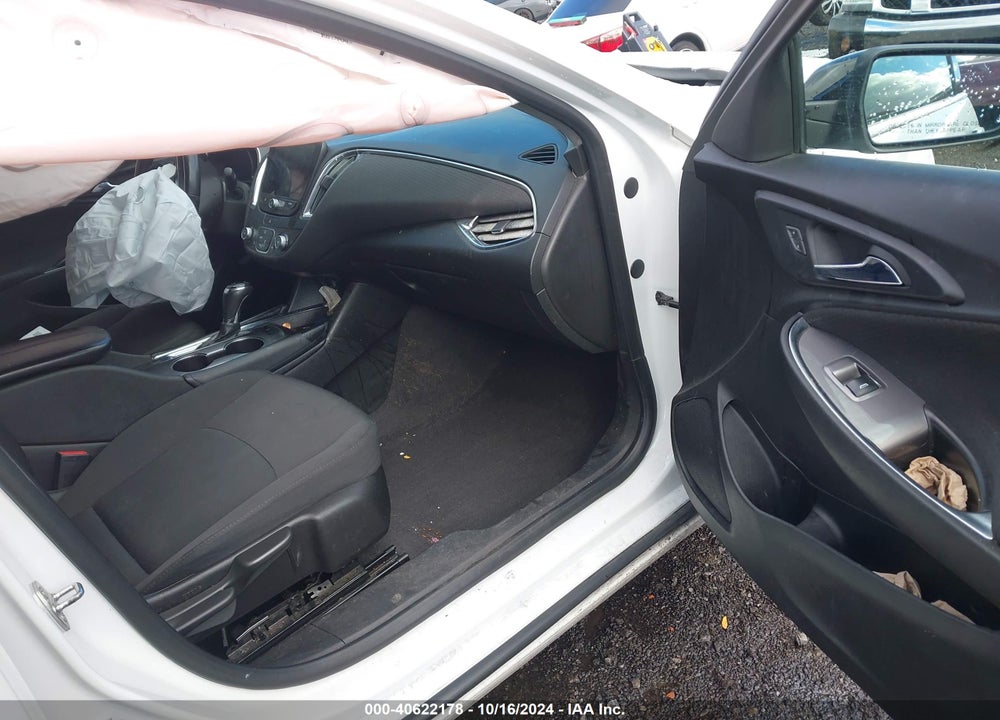 2017 CHEVROLET MALIBU 1LT VIN: 1G1ZE5ST9HF213897