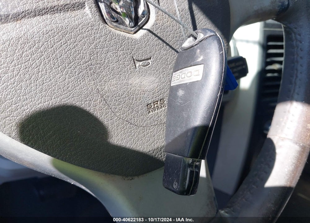 2010 DODGE GRAND CARAVAN SXT VIN: 2D4RN5D13AR130860