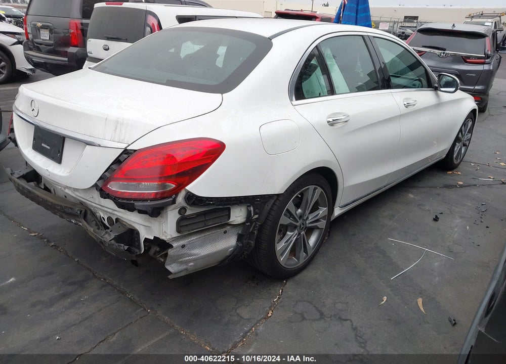 2018 MERCEDES-BENZ C 300 VIN: 55SWF4JB9JU266795