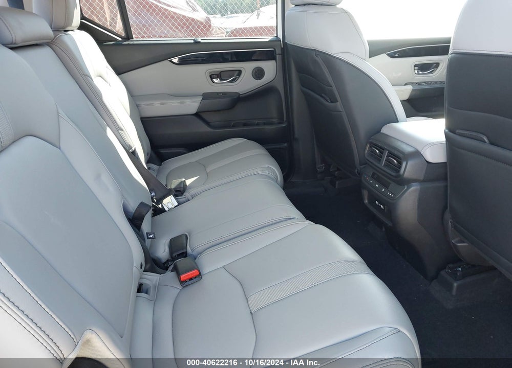 2023 HONDA PILOT 2WD TOURING VIN: 5FNYG2H70PB014844