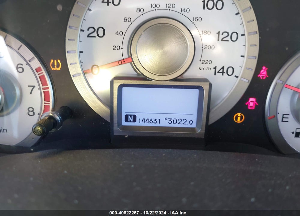 2011 HONDA PILOT TOURING VIN: 5FNYF4H97BB051771