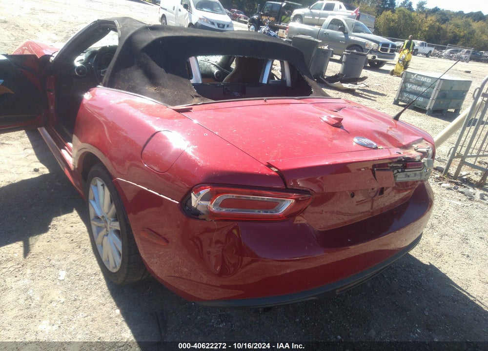 2019 FIAT 124 SPIDER LUSSO VIN: JC1NFAEK5K0141828