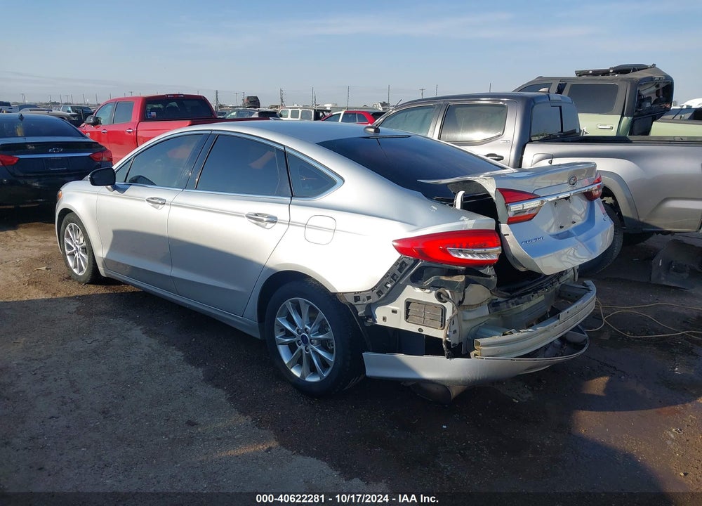 2017 FORD FUSION SE VIN: 3FA6P0HD0HR118368