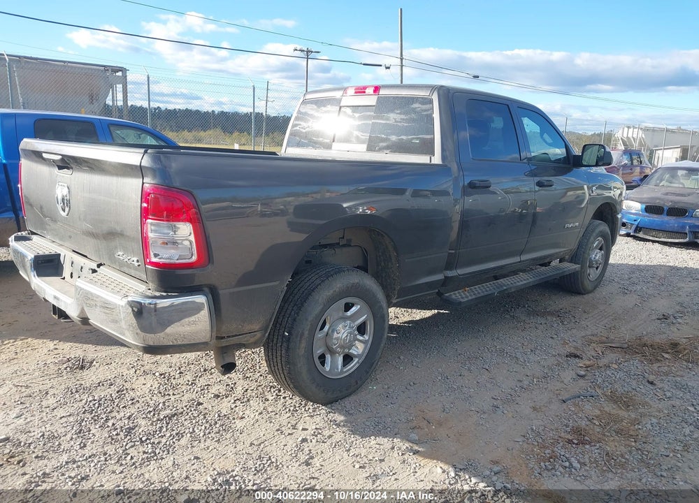 2022 RAM 2500 VIN: 3C6UR5CL8NG382086