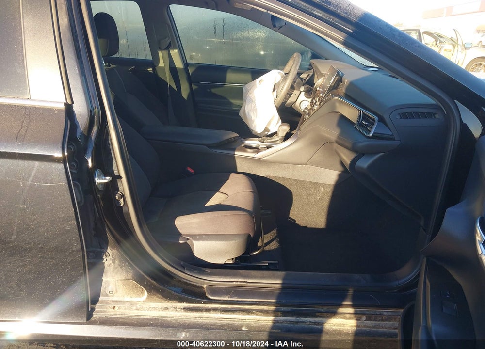 2021 TOYOTA CAMRY VIN: 4T1C11AK4MU490548