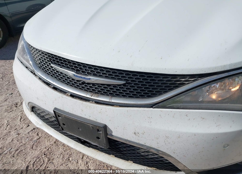 2017 CHRYSLER PACIFICA TOURING L PLUS VIN: 2C4RC1EG7HR684105