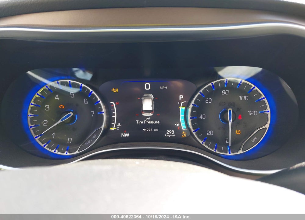 2017 CHRYSLER PACIFICA TOURING L PLUS VIN: 2C4RC1EG7HR684105