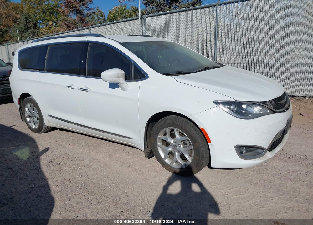 2017 CHRYSLER PACIFICA TOURING L PLUS VIN: 2C4RC1EG7HR684105