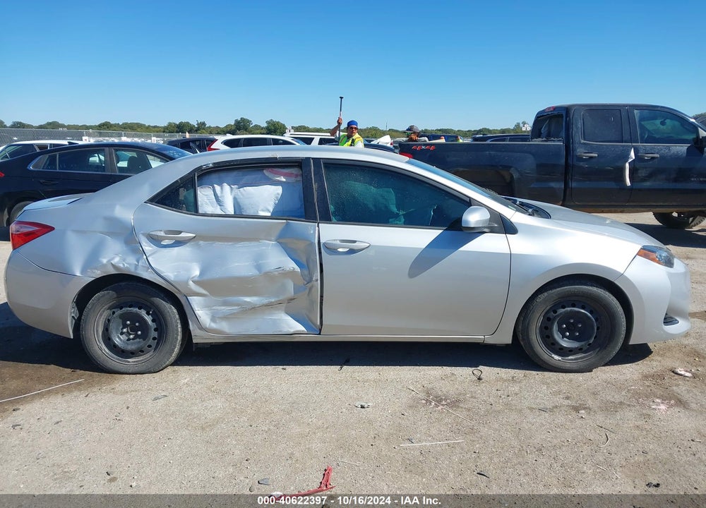 2019 TOYOTA COROLLA LE VIN: 5YFBURHE7KP895755