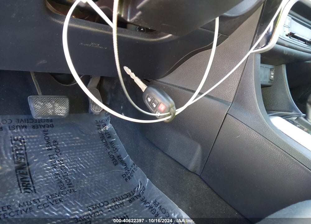 2019 TOYOTA COROLLA LE VIN: 5YFBURHE7KP895755