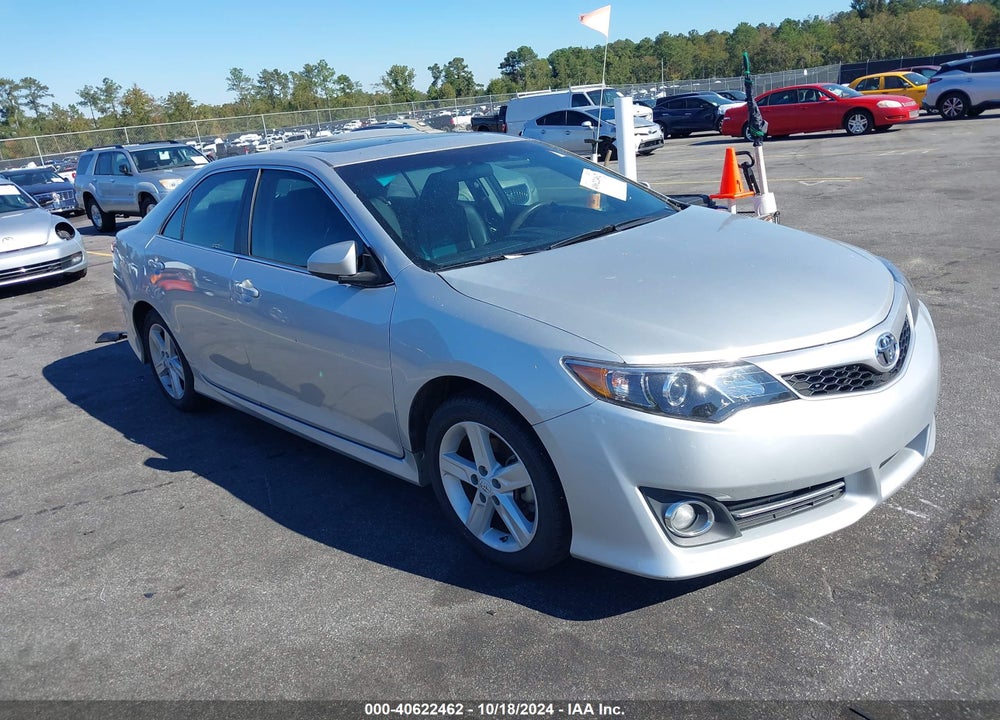 2012 TOYOTA CAMRY SE VIN: 4T1BF1FK1CU083081