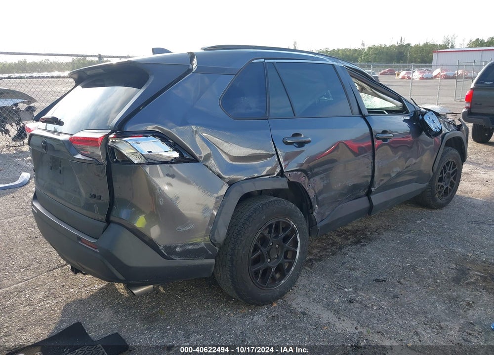 2020 TOYOTA RAV4 XLE VIN: 2T3W1RFV2LC073533