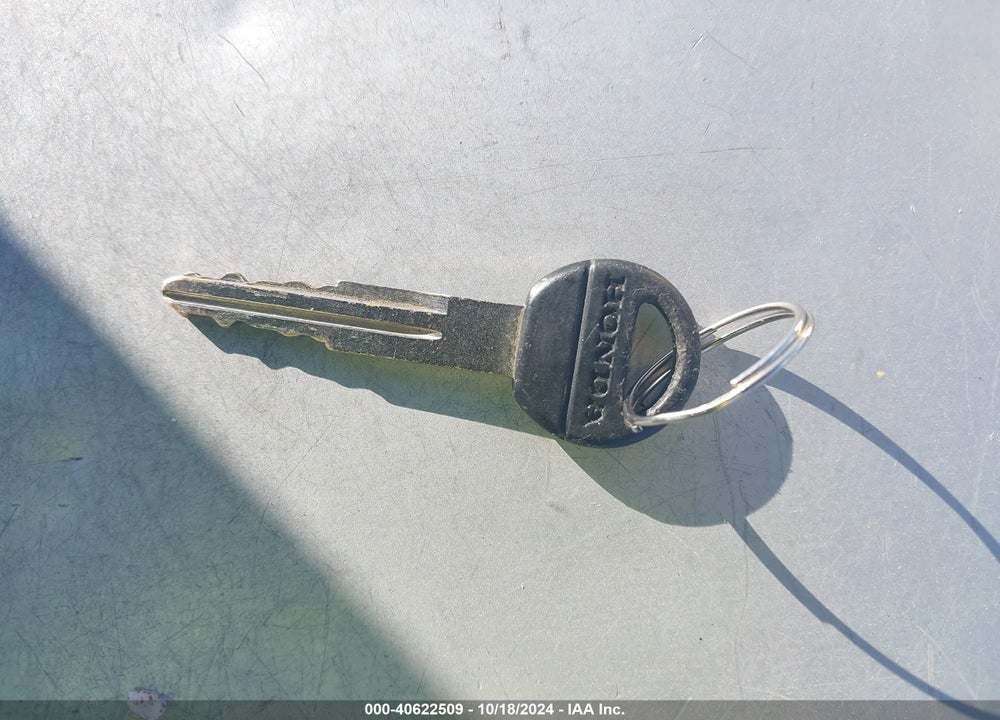 1998 HONDA CIVIC DX VIN: 1HGEJ6124WL130104