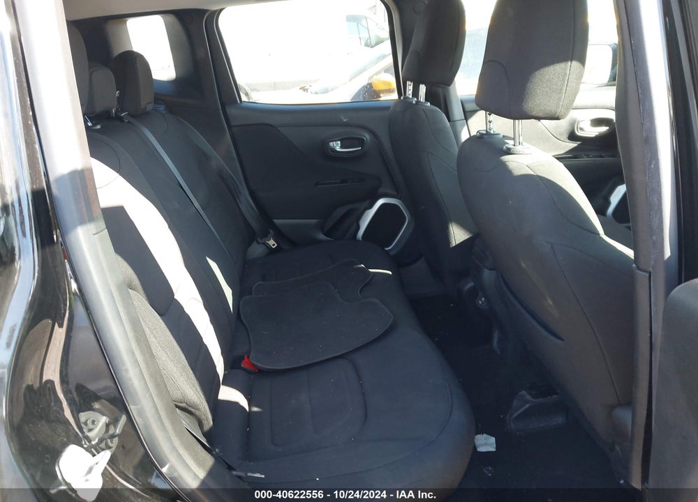 2018 JEEP RENEGADE LATITUDE FWD VIN: ZACCJABB0JPG70593