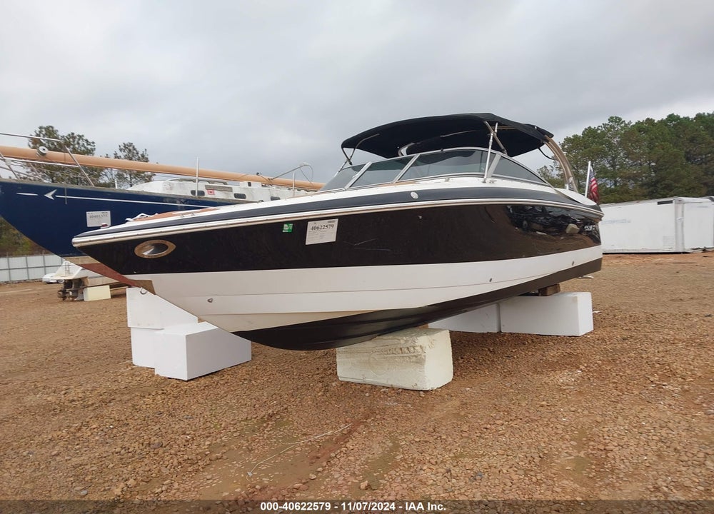 2002 COBALT 282 BOWRIDER VIN: FGE28025L102