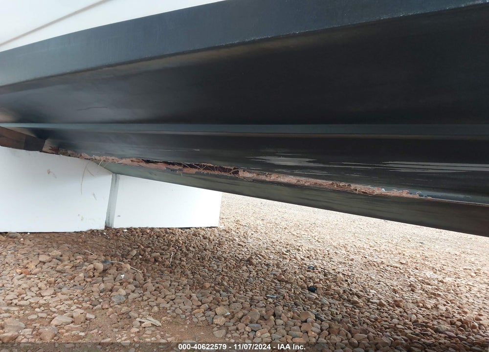 2002 COBALT 282 BOWRIDER VIN: FGE28025L102