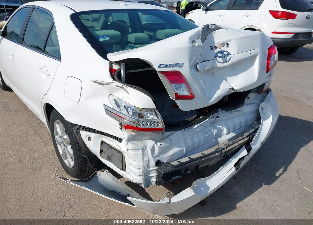 2011 TOYOTA CAMRY LE VIN: 4T4BF3EK2BR095662
