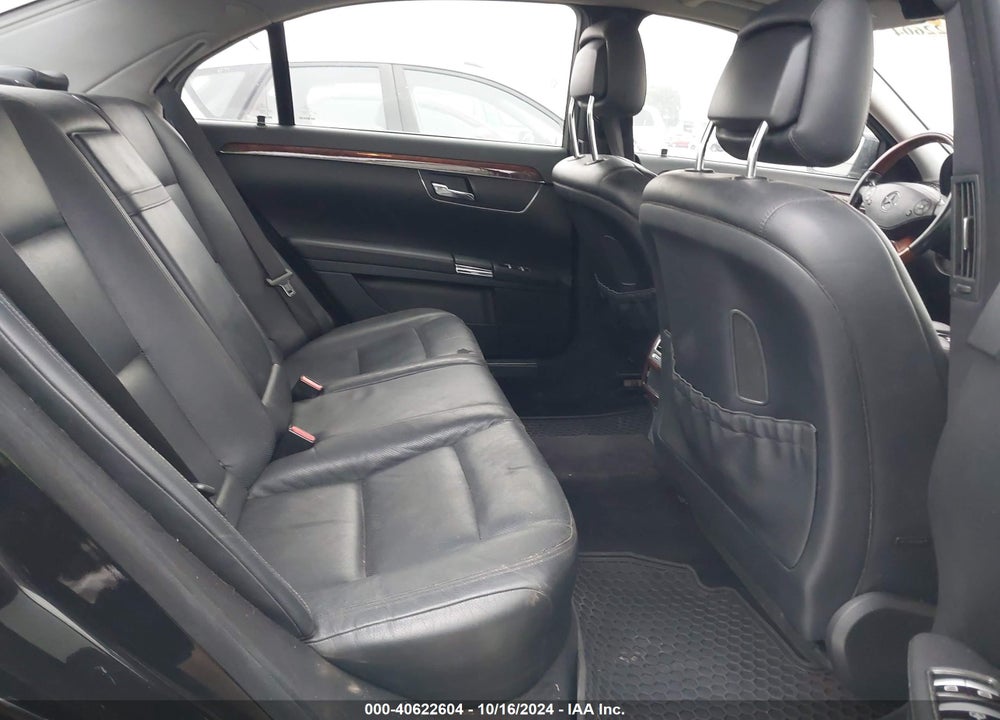 2010 MERCEDES-BENZ S 550 VIN: WDDNG7BB1AA343779
