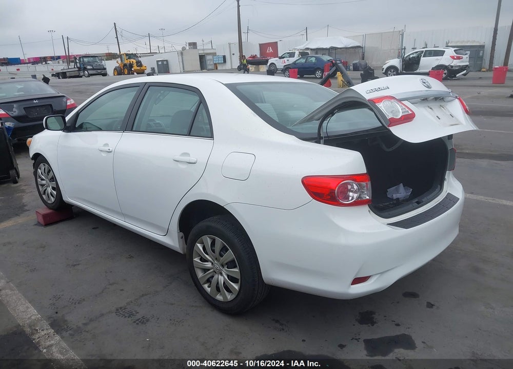 2013 TOYOTA COROLLA LE VIN: 5YFBU4EE1DP098895