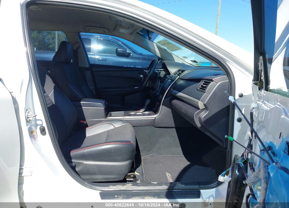 2016 TOYOTA CAMRY SE VIN: 4T1BF1FK1GU221837