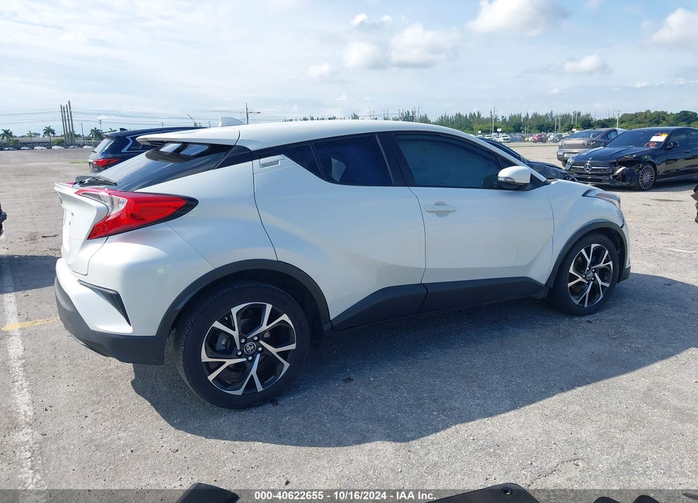 2018 TOYOTA C-HR XLE PREMIUM VIN: NMTKHMBX6JR041314