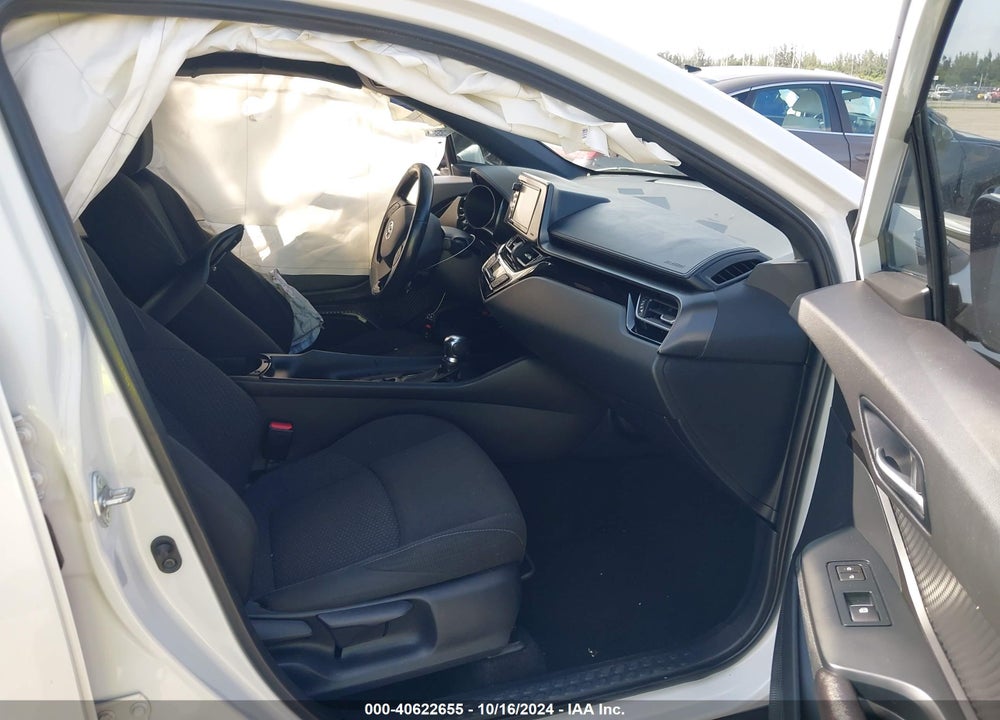 2018 TOYOTA C-HR XLE PREMIUM VIN: NMTKHMBX6JR041314