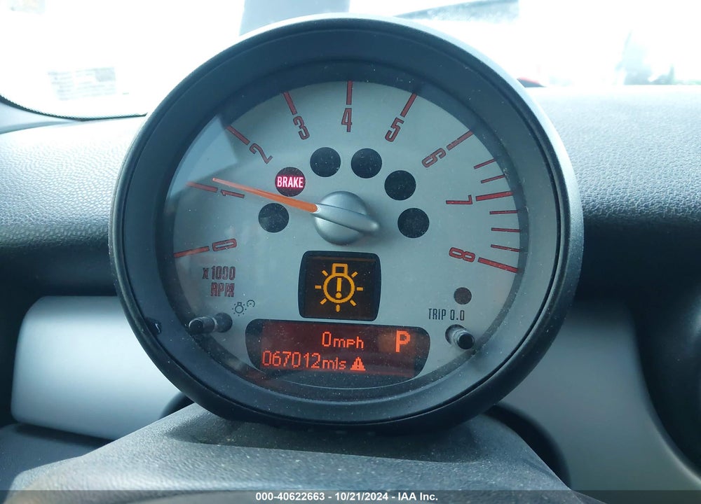 2012 MINI COOPER CLUBMAN VIN: WMWZF3C55CT190506