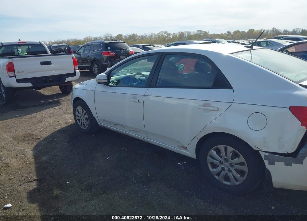 2013 KIA FORTE EX VIN: KNAFU4A2XD5705349