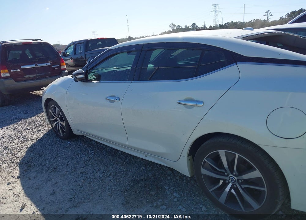 2019 NISSAN MAXIMA VIN: 1N4AA6AV8KC369548