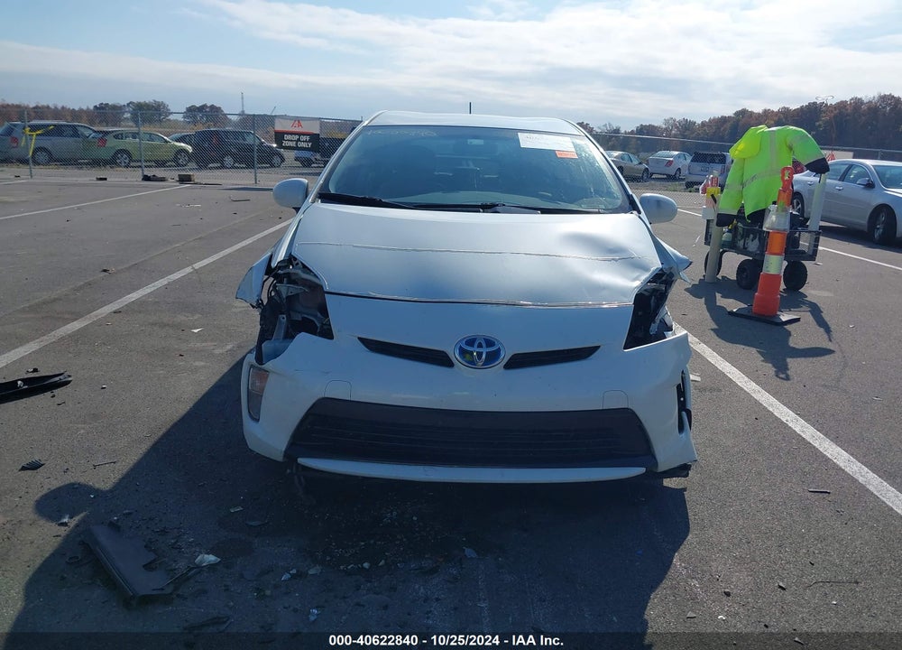 2012 TOYOTA PRIUS TWO VIN: JTDKN3DU7C1522129