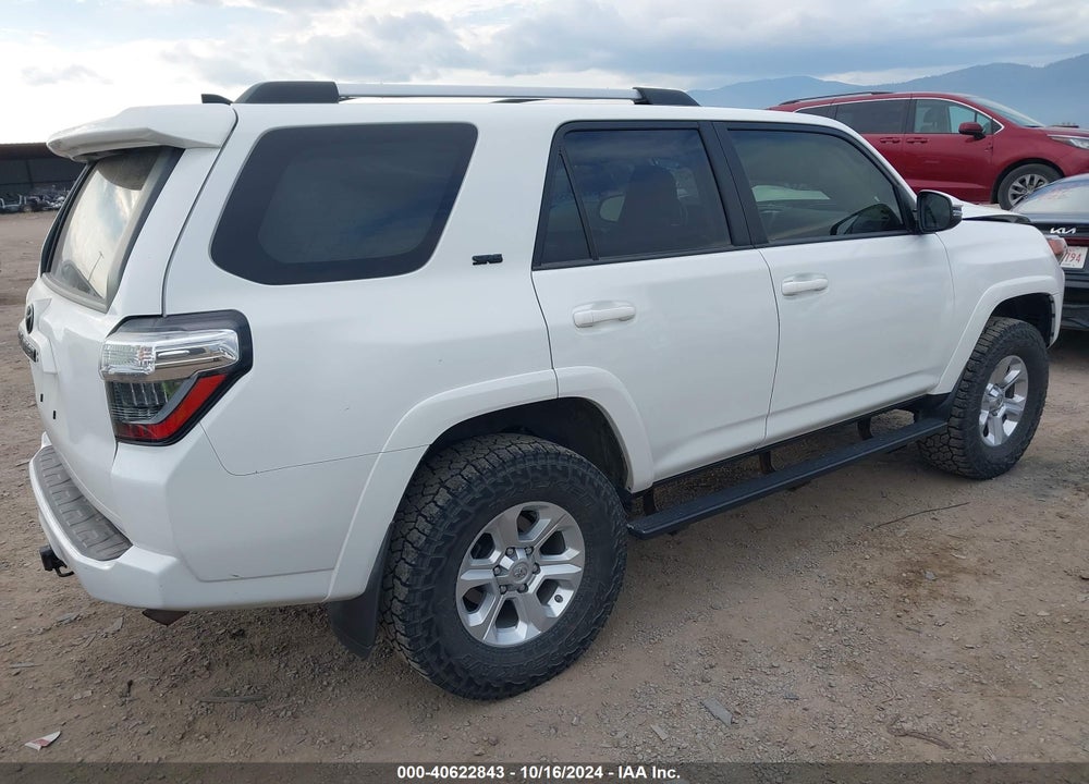 2021 TOYOTA 4RUNNER SR5 PREMIUM VIN: JTENU5JR6M5918800
