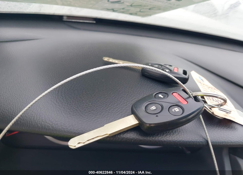 2012 HONDA ACCORD 3.5 EX-L VIN: 1HGCP3F84CA035986