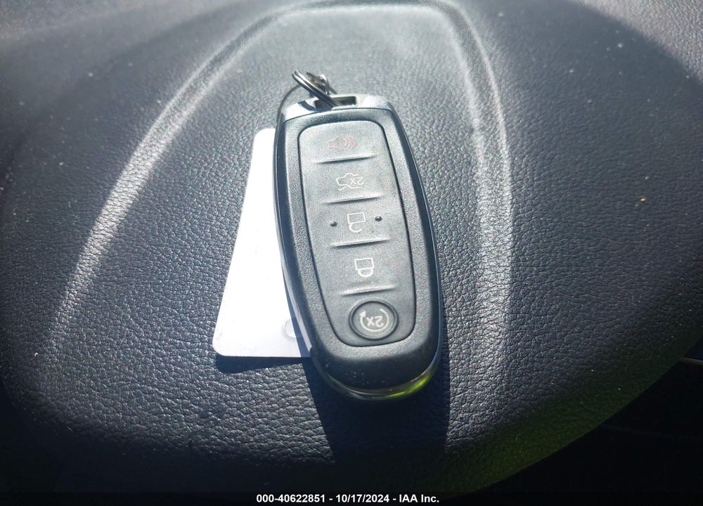 2017 FORD ESCAPE TITANIUM VIN: 1FMCU9JD5HUB55733
