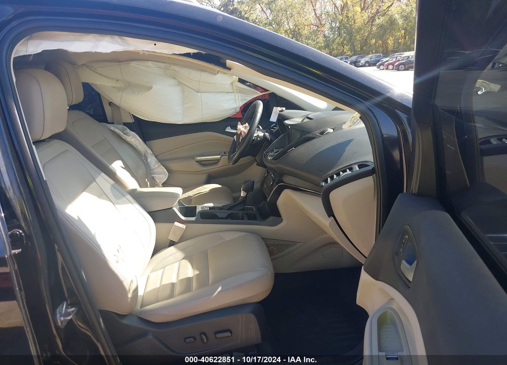 2017 FORD ESCAPE TITANIUM VIN: 1FMCU9JD5HUB55733