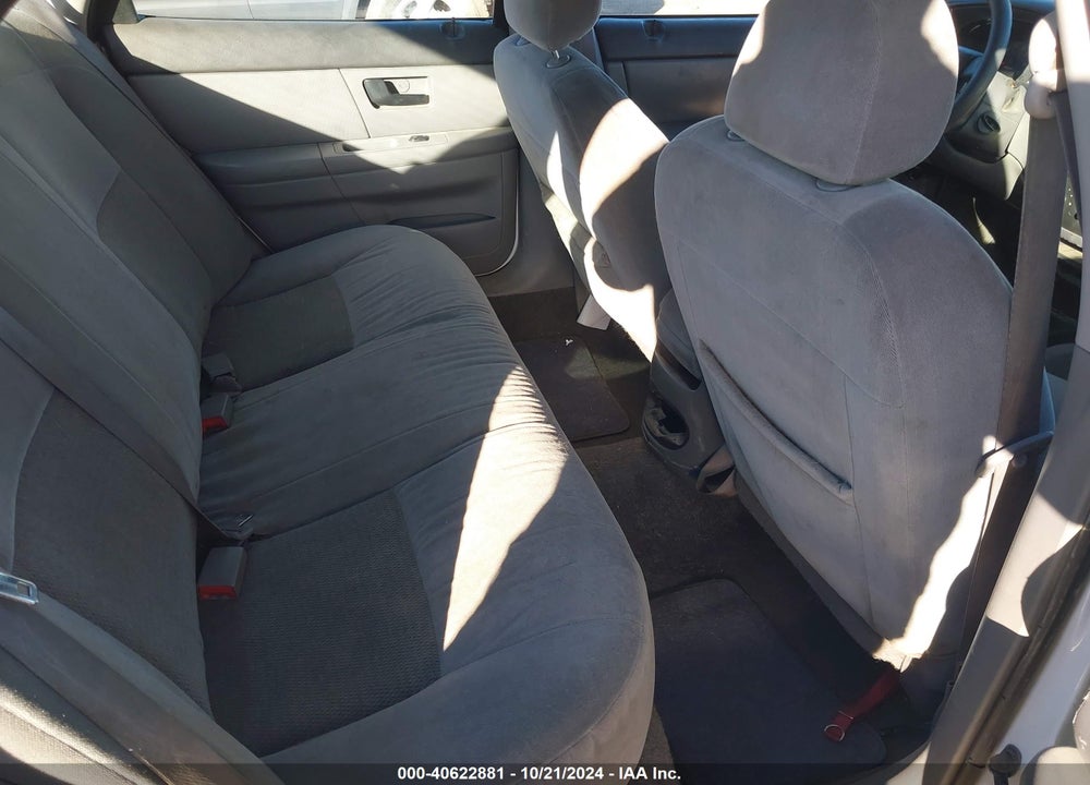 2005 FORD TAURUS SE VIN: 1FAFP53U85A217143