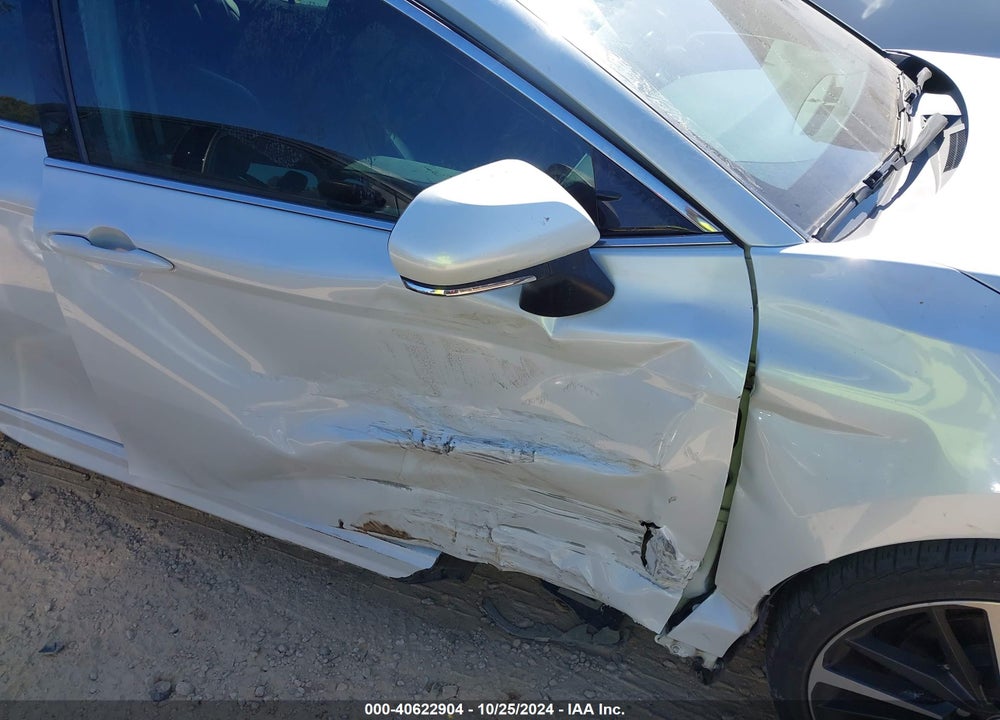 2018 TOYOTA CAMRY XSE VIN: 4T1B61HK0JU645451