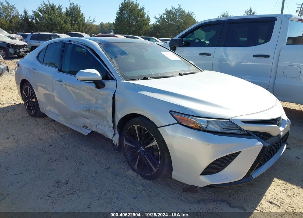 2018 TOYOTA CAMRY XSE VIN: 4T1B61HK0JU645451