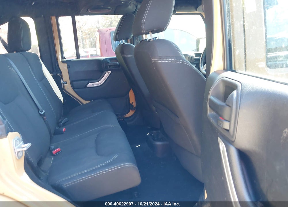 2014 JEEP WRANGLER UNLIMITED SAHARA VIN: 1C4BJWEGXEL149035