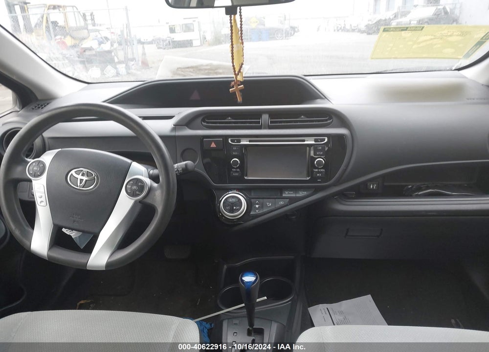 2015 TOYOTA PRIUS C ONE VIN: JTDKDTB37F1091602