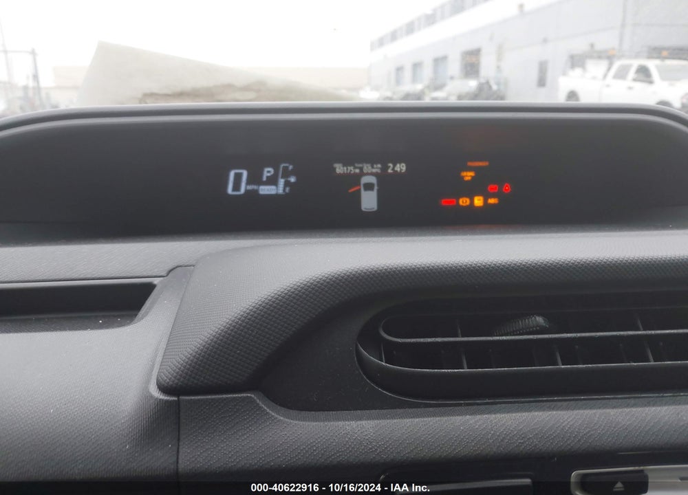 2015 TOYOTA PRIUS C ONE VIN: JTDKDTB37F1091602